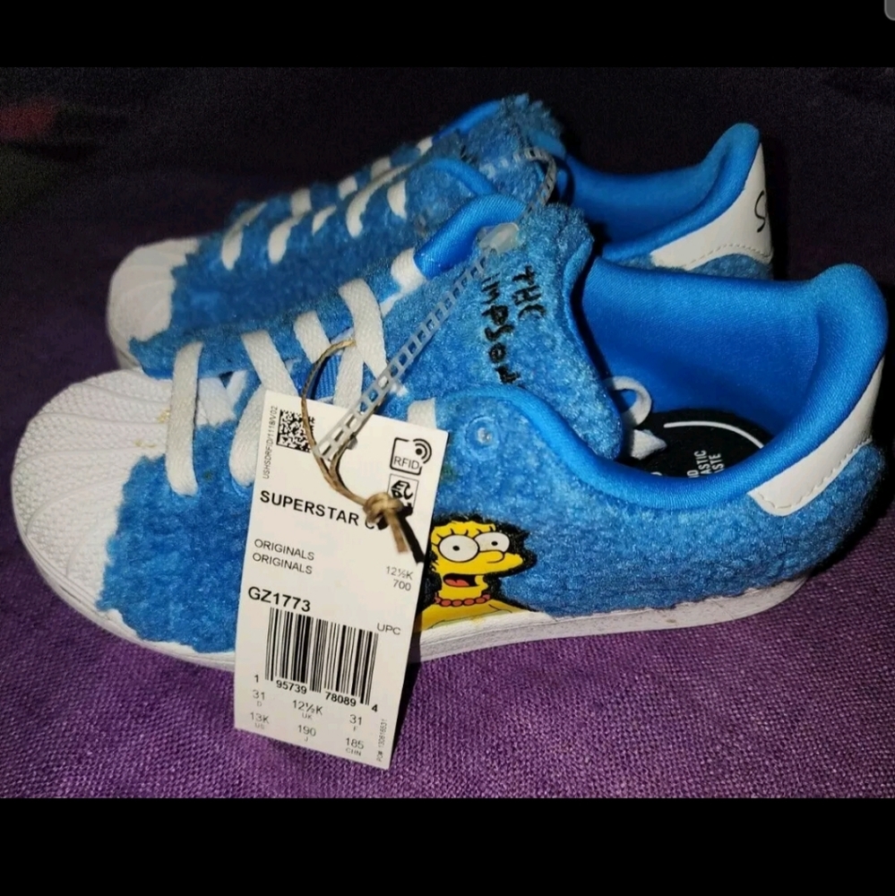 Superstar Adidas Marge Simpson Shoes Kids Sz13K NWOB The Simpsons